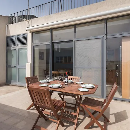 Penthouse-hosted By Sweetstay شقة *
