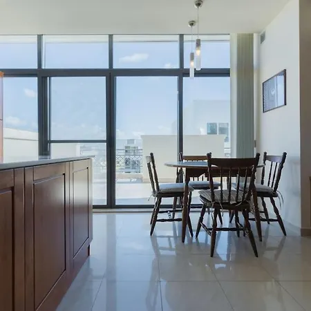 Penthouse-hosted By Sweetstay *