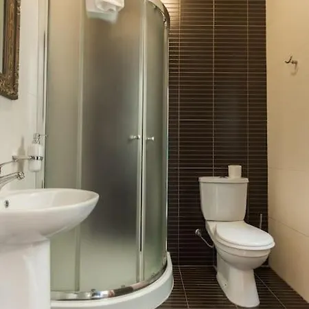 Penthouse-hosted By Sweetstay Apartment